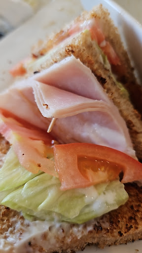 Photo of Big Bite Bistro - 1128 Concession St, Russell, ON K4R 1C8