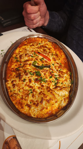 Photo of Restaurant Qaisar's St-jean - 665 1re Rue, Saint-Jean-sur-Richelieu, QC J2X 3B9