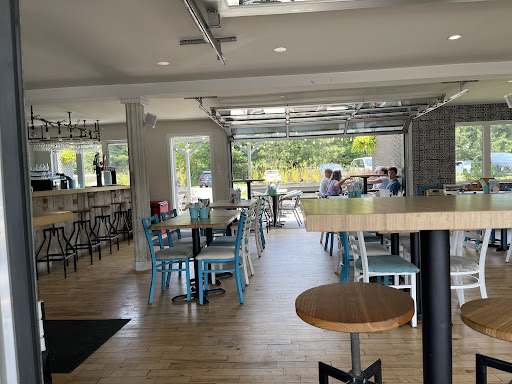 Photo of Restaurant Souvlaki 7 Prévost - 3029 Bd du Curé-Labelle unit 3, Prévost, QC J0R 1T0