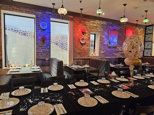 Photo of Mirage Restaurant - 1262 Rue Mackay, Montréal, QC H3G 2H4