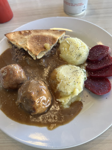 Photo of Resto Du Village - 220 Rue Principale, Saint-Sauveur, QC J0R 1R0