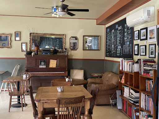 Photo of Starca - Café & Bistro - 1395 Rue St Joseph, Sainte-Adèle, QC J8B 1G5
