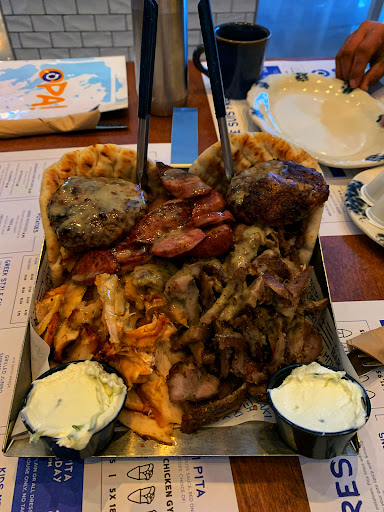 Photo of Souvlaki Bar - Saint-Sauveur - 105 Ave Guindon, Saint-Sauveur, QC J0R 1R6