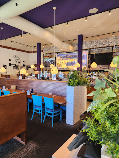 Photo of Souvlaki Bar - Saint-Sauveur - 105 Ave Guindon, Saint-Sauveur, QC J0R 1R6