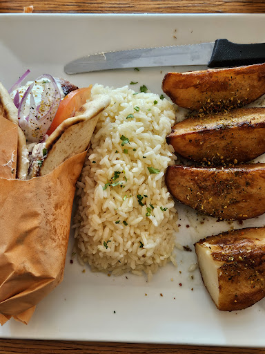 Photo of Restaurant Souvlaki 7 St-Sauveur - 239 Rue Principale, Saint-Sauveur, QC J0R 1R0