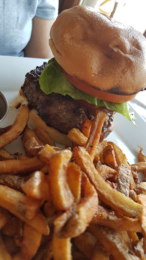 Photo of Restaurant Souvlaki 7 St-Sauveur - 239 Rue Principale, Saint-Sauveur, QC J0R 1R0