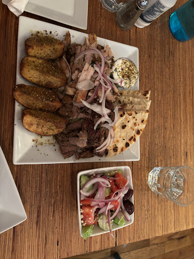 Photo of Restaurant Souvlaki 7 St-Sauveur - 239 Rue Principale, Saint-Sauveur, QC J0R 1R0