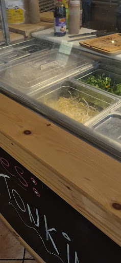 Photo of Comptoir Banh Mi - Pho - Restaurant Vietnamien - Restaurant-Traiteur - Sandwiches - 54 Rue St Vincent, Sainte-Agathe-des-Monts, QC J8C 2A6