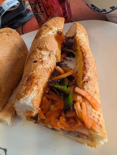 Photo of Comptoir Banh Mi - Pho - Restaurant Vietnamien - Restaurant-Traiteur - Sandwiches - 54 Rue St Vincent, Sainte-Agathe-des-Monts, QC J8C 2A6