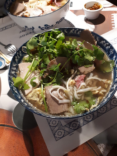 Photo of Comptoir Banh Mi - Pho - Restaurant Vietnamien - Restaurant-Traiteur - Sandwiches - 54 Rue St Vincent, Sainte-Agathe-des-Monts, QC J8C 2A6