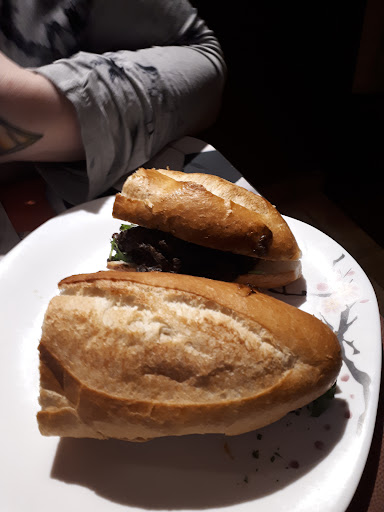 Photo of Comptoir Banh Mi - Pho - Restaurant Vietnamien - Restaurant-Traiteur - Sandwiches - 54 Rue St Vincent, Sainte-Agathe-des-Monts, QC J8C 2A6