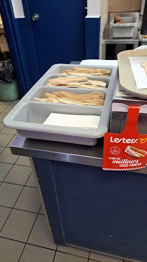 Photo of Poutine Lafleur - 92b Rue Principale E, Sainte-Agathe-des-Monts, QC J8C 1J7