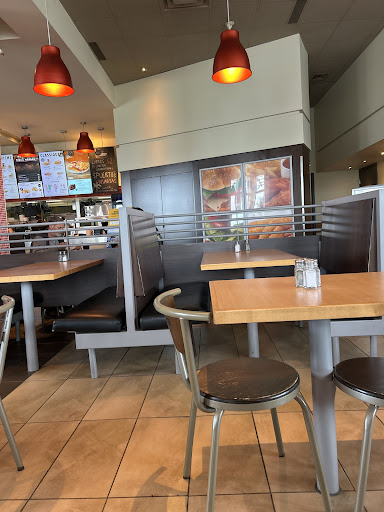 Photo of St-Hubert Express - 655 Rte Cameron, Sainte-Marie, QC G6E 3V7