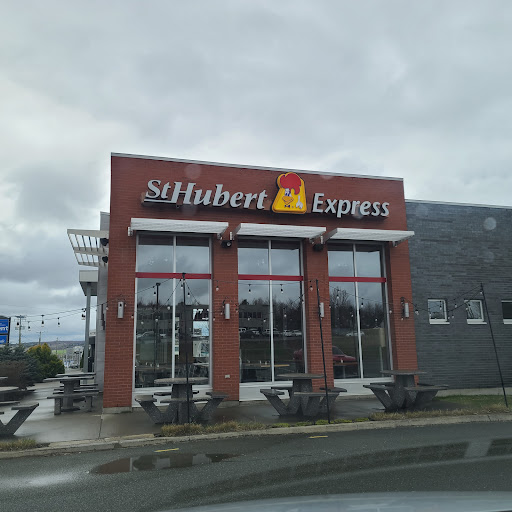 Photo of St-Hubert Express - 655 Rte Cameron, Sainte-Marie, QC G6E 3V7