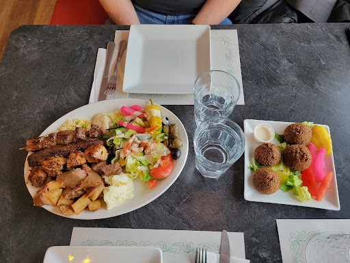 Photo of Resto Le Dixie - 5577 Bd Frontenac E, Thetford Mines, QC G6H 4H4