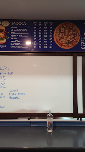 Photo of Restaurant St-Zotique Souvlaki - 2727 Rue Principale, Saint-Zotique, QC J0P 1Z0