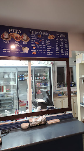 Photo of Restaurant St-Zotique Souvlaki - 2727 Rue Principale, Saint-Zotique, QC J0P 1Z0