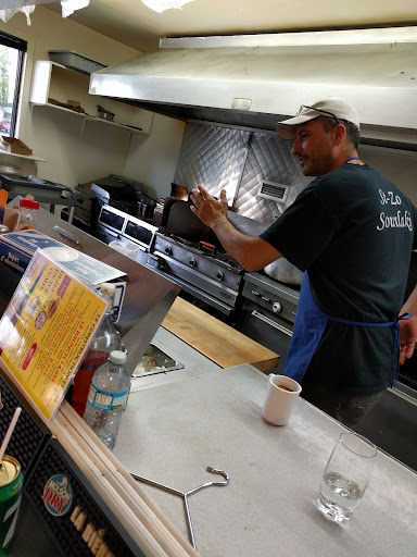 Photo of Restaurant St-Zotique Souvlaki - 2727 Rue Principale, Saint-Zotique, QC J0P 1Z0