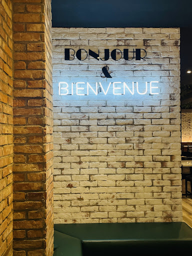 Photo of Rotisserie Salaberry Pizzeria - 295 Rue Salaberry O, Salaberry-de-Valleyfield, QC J6T 2J7