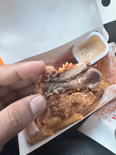 Photo of Popeyes Louisiana Kitchen - 1337 London Rd, Sarnia, ON N7S 1P6