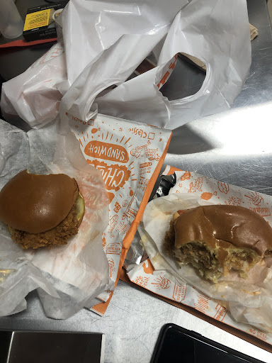 Photo of Popeyes Louisiana Kitchen - 1337 London Rd, Sarnia, ON N7S 1P6