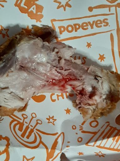 Photo of Popeyes Louisiana Kitchen - 1337 London Rd, Sarnia, ON N7S 1P6