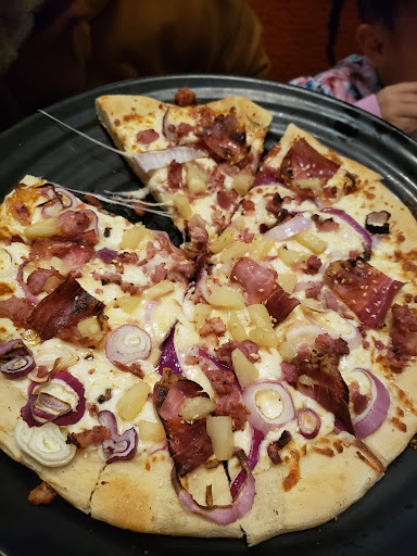 Photo of Boston Pizza - 1400 Exmouth St, Sarnia, ON N7S 3X9