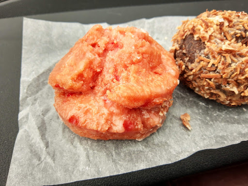 Photo of Global Donuts & Deli - 1603 London Line, Sarnia, ON N7W 1A8