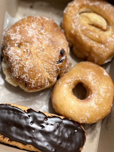 Photo of Global Donuts & Deli - 1603 London Line, Sarnia, ON N7W 1A8