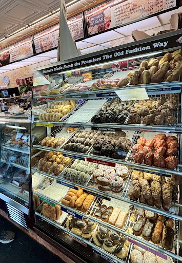 Photo of Global Donuts & Deli - 1603 London Line, Sarnia, ON N7W 1A8