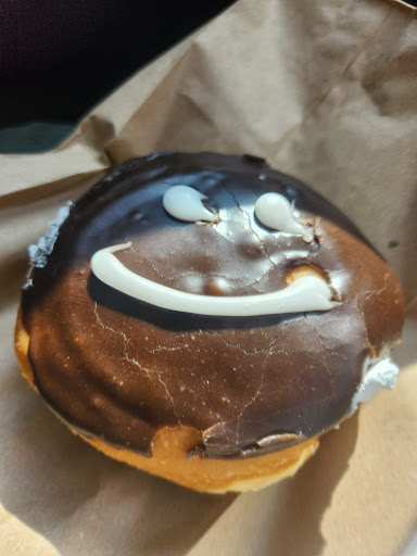 Photo of Global Donuts & Deli - 1603 London Line, Sarnia, ON N7W 1A8