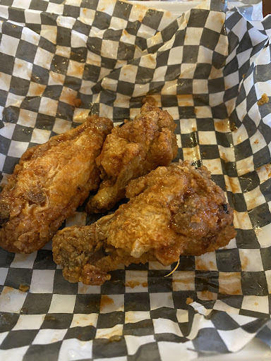 Photo of Cravin's Chill & Grill - 460 Exmouth St, Sarnia, ON N7T 5P3