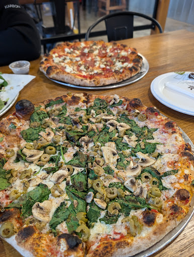Photo of Oven 360 Sarnia - 505 Christina St N, Sarnia, ON N7T 5W3