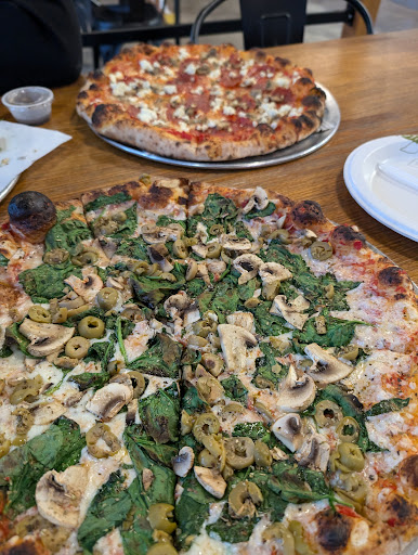Photo of Oven 360 Sarnia - 505 Christina St N, Sarnia, ON N7T 5W3