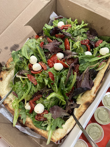 Photo of Oven 360 Sarnia - 505 Christina St N, Sarnia, ON N7T 5W3