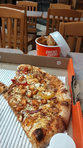 Photo of Pizza Pizza - 49 Finch Dr, Sarnia, ON N7S 5C6