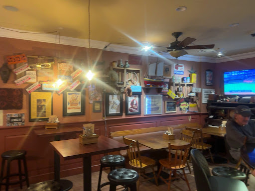 Photo of Lucky's Barbecue House - 5645 Wharf Ave, Sechelt, BC V0N 3A0