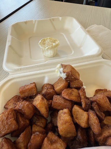 Photo of Restaurant Oli Shish Taouk - 2670 Rue Galt O, Sherbrooke, QC J1K 2X2
