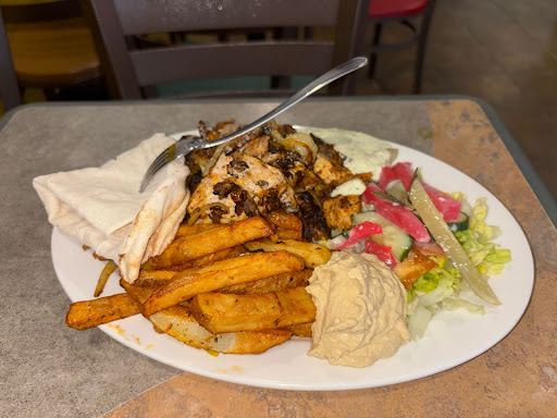 Photo of ShishTaouk St Élie - 6025 Chem. de Saint-Élie, Sherbrooke, QC J1R 0L1