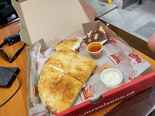 Photo of Mr. Calzone Corydon - 653 Corydon Ave, Winnipeg, MB R3M 0W3