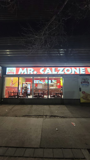Photo of Mr. Calzone - 749 Ellice Ave, Winnipeg, MB R3G 0B5