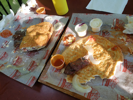Photo of Mr. Calzone Pembina - 1254 Pembina Hwy, Winnipeg, MB R3T 2B1