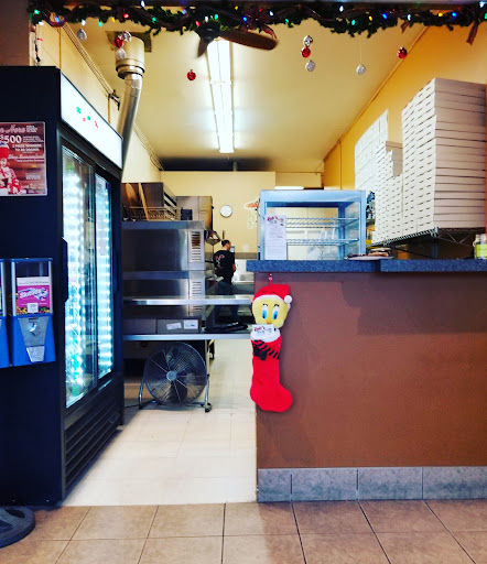 Photo of Yaki's Pizza & Subs - 9902 Main St, Summerland, BC V0H 1Z0