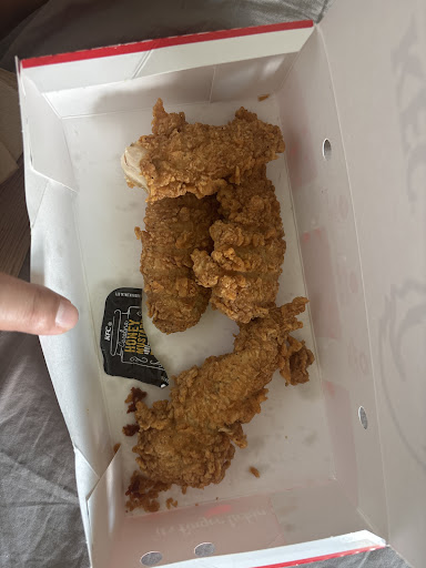 Photo of KFC - 5002 47 Ave, Taber, AB T1G 1P9