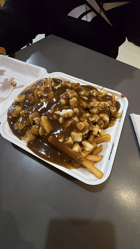 Photo of Niagara Fish N' Burger - 13207 Lundy's Ln, Niagara Falls, ON L2E 6S4