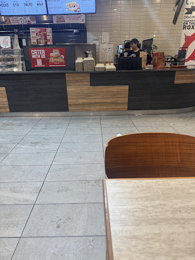 Photo of Osmow's Shawarma - 2583 St Clair Ave W Unit 2, Toronto, ON M6N 4Z5