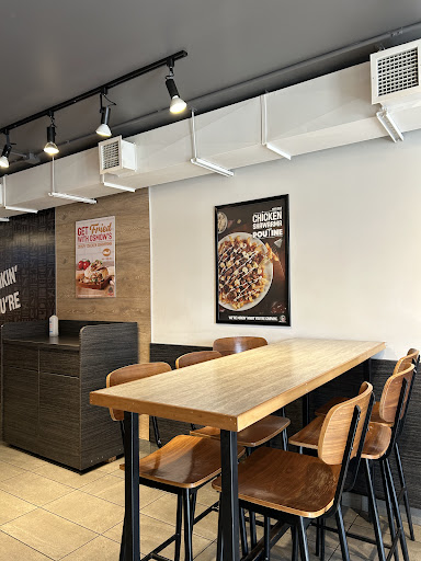 Photo of Osmow's Shawarma - 3210 Lake Shore Blvd W Unit A, Etobicoke, ON M8V 1L9