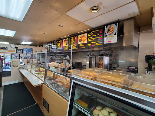 Photo of Falafel World - 2396 Bloor St W, Toronto, ON M6S 1P5