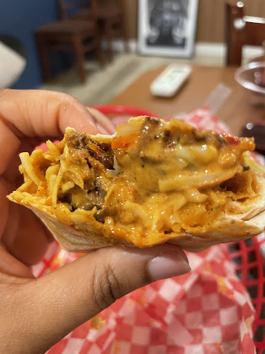 Photo of ZEMA100 shawarma - 2611 Eglinton Ave W, York, ON M6M 1T3