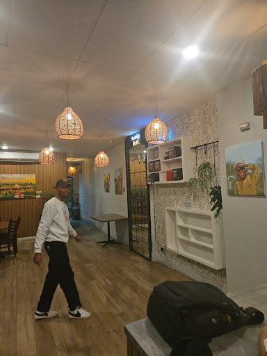 Photo of ZEMA100 shawarma - 2611 Eglinton Ave W, York, ON M6M 1T3